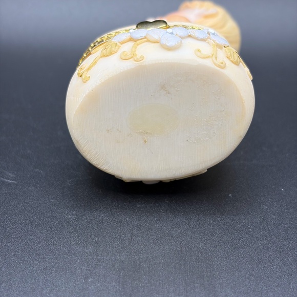 Precious Moments A Time for Prayer Little Boy With Cross Trinket Box - Picture 10 of 12